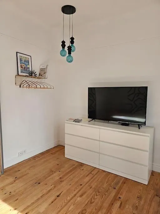 Jolie Maisonnette Villa Abrest 0*,