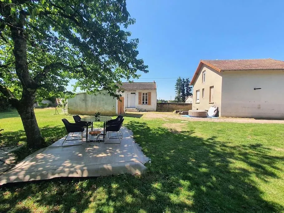 Holiday home Jolie Maisonnette Villa Abrest