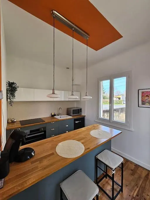 Holiday home Jolie Maisonnette Villa Abrest