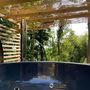 Hébergement de vacances La Du Panda, Abrest